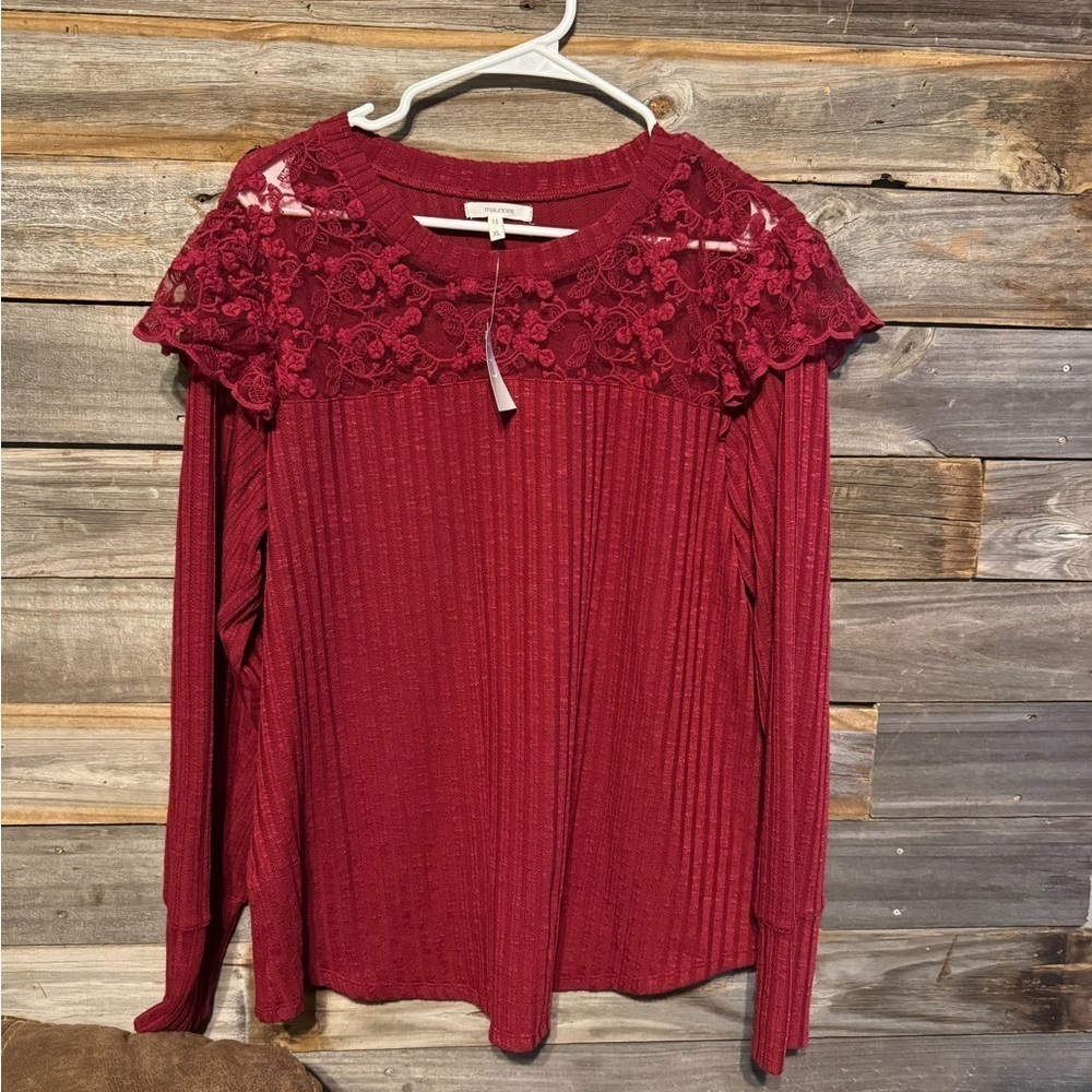 NWT Maurice women’s long sleeves shirt. XL